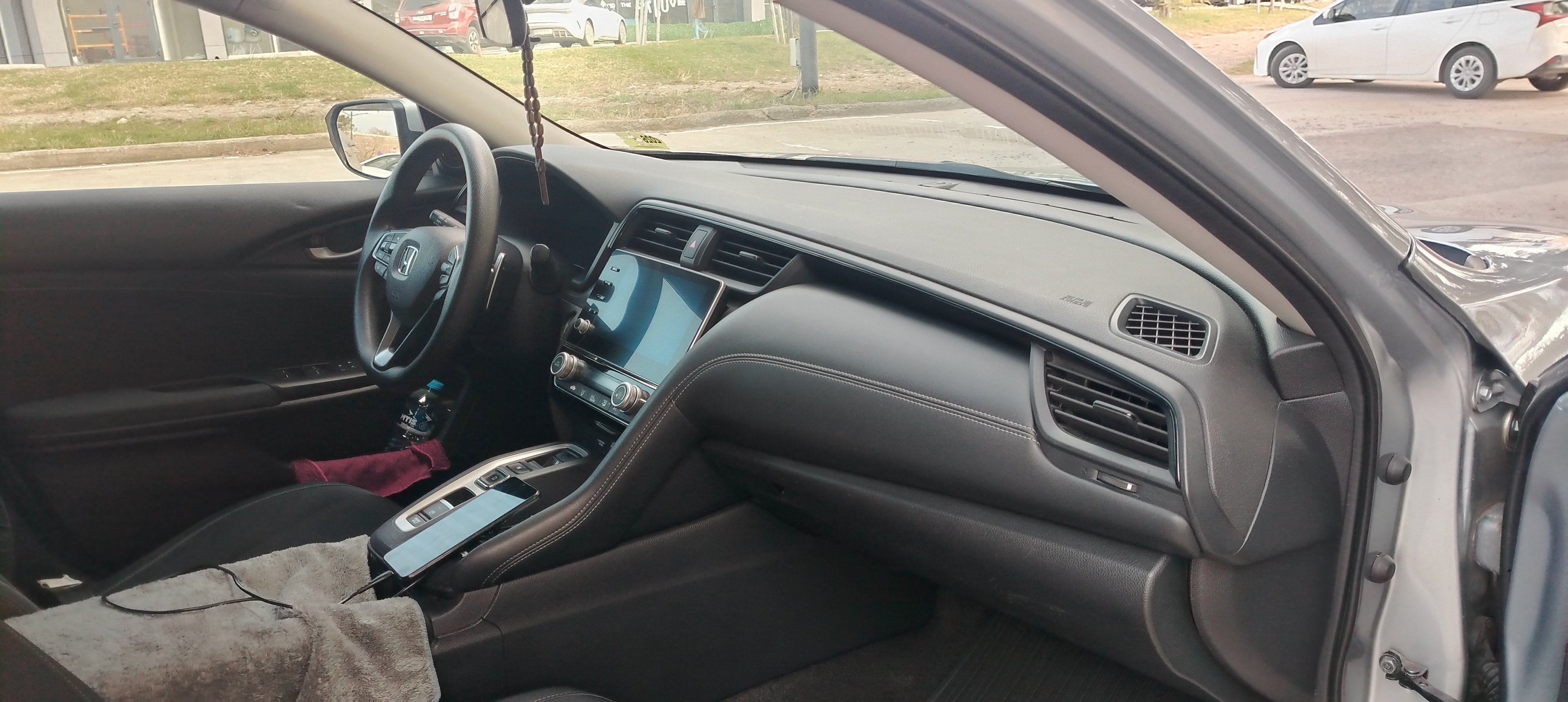 Honda Insight - фото 2