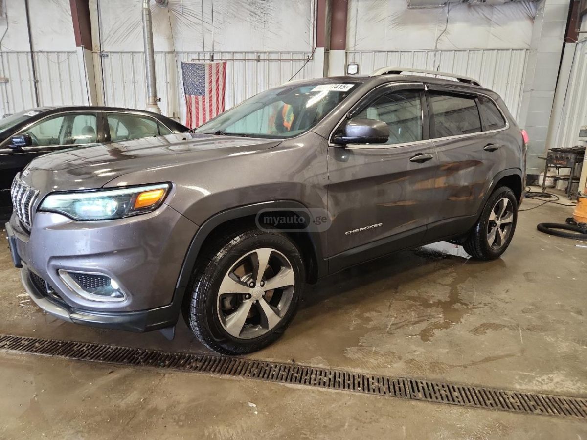 Jeep Cherokee - фото 1