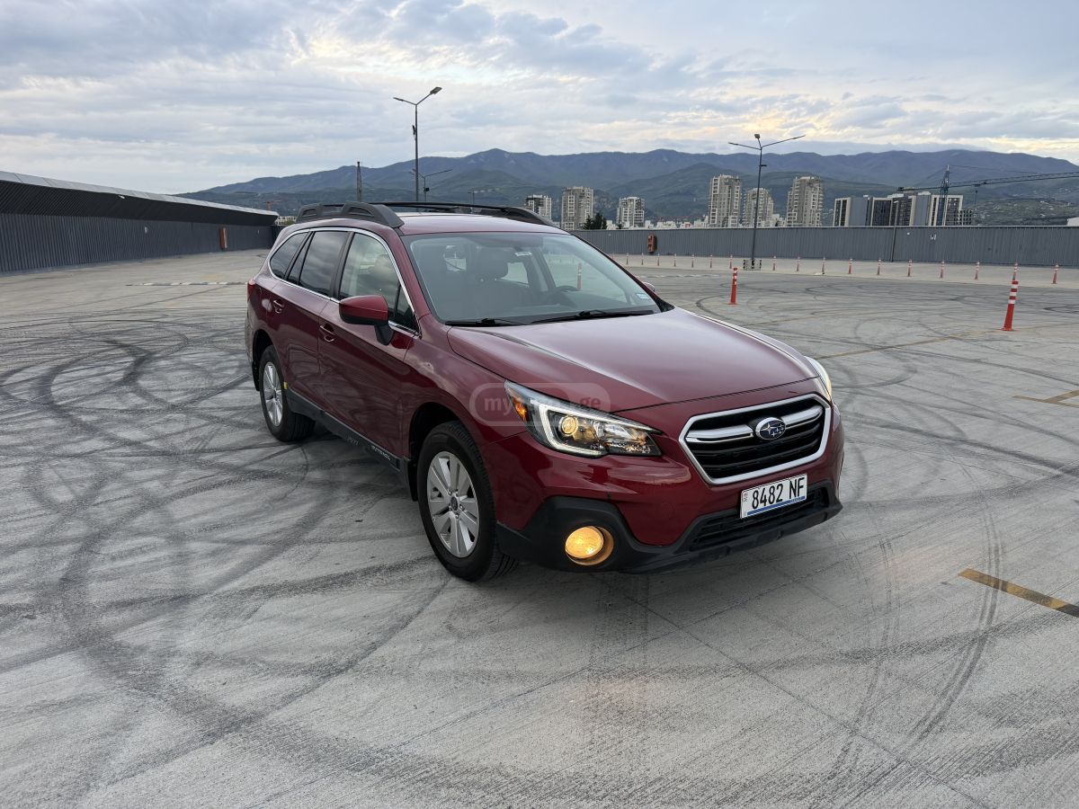 Subaru Outback - фото 1