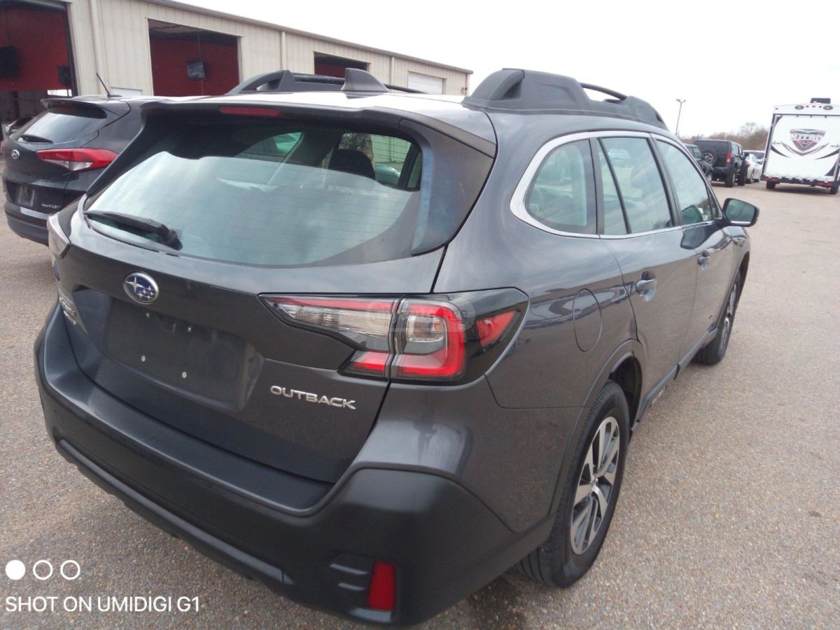 Subaru Outback - фото 5