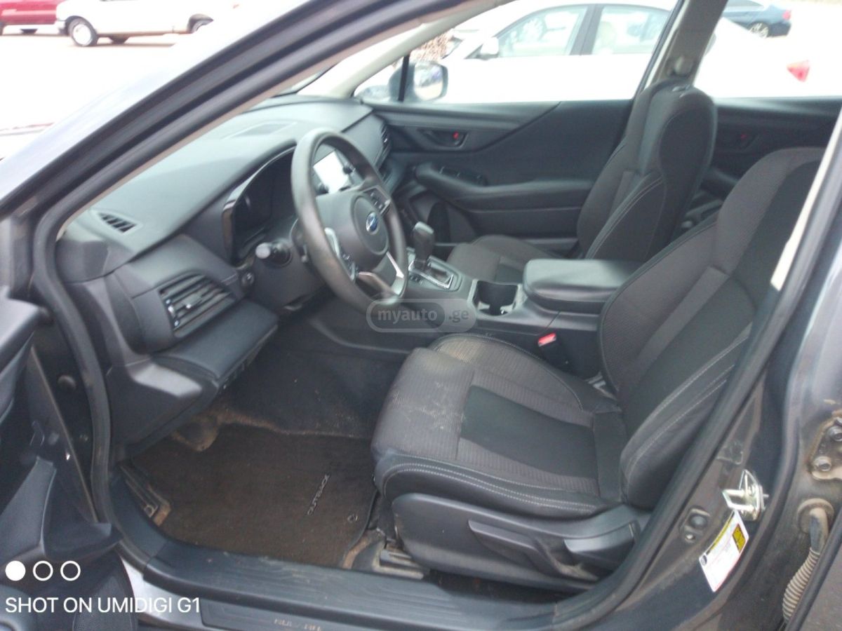 Subaru Outback - фото 7