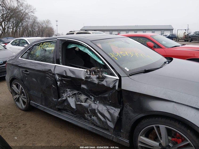 Audi RS3 - фото 12