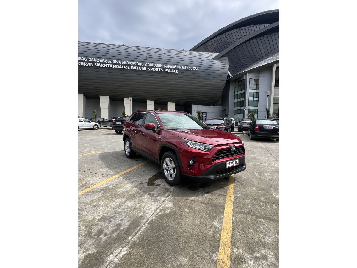 Toyota RAV 4 - фото 3