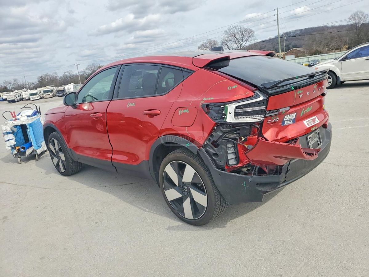 Volvo C40 2025 — миниатюра 3