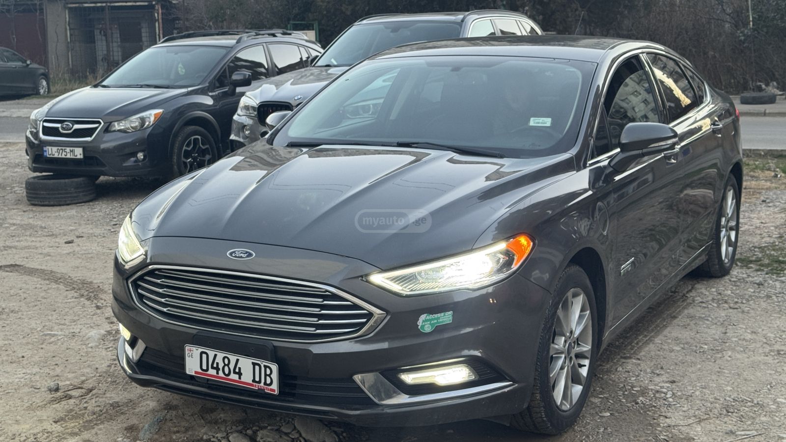 Ford Fusion - фото 1