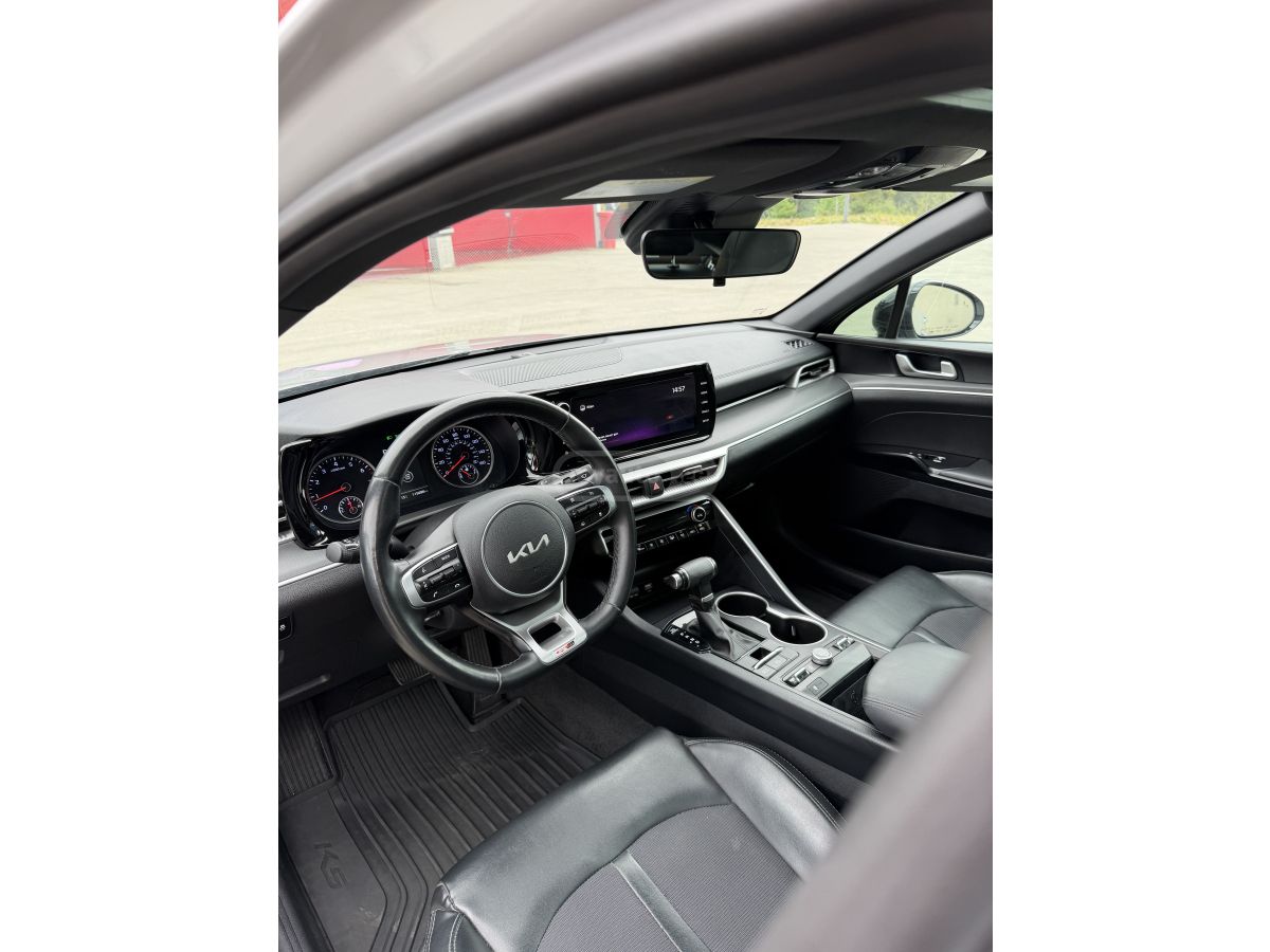 Kia K5 - фото 11