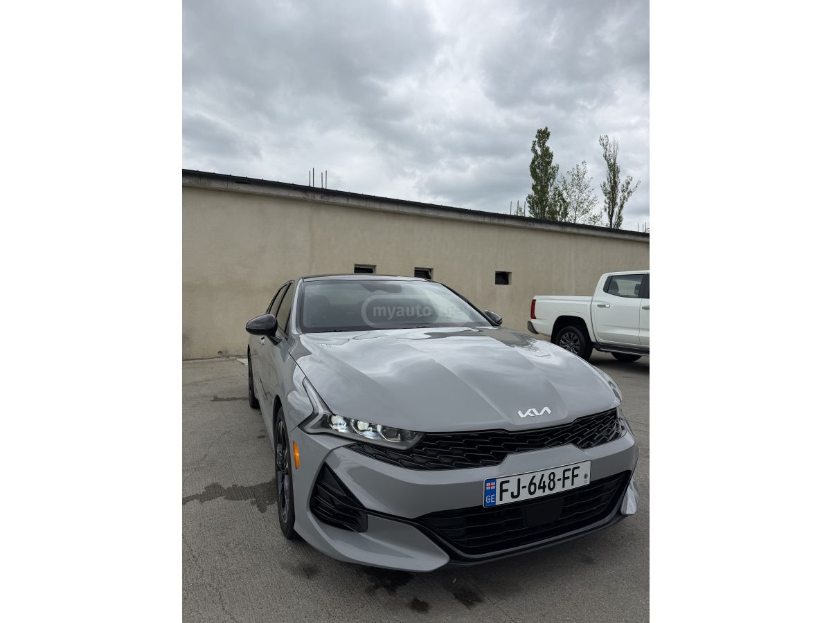 Kia K5 - фото 3
