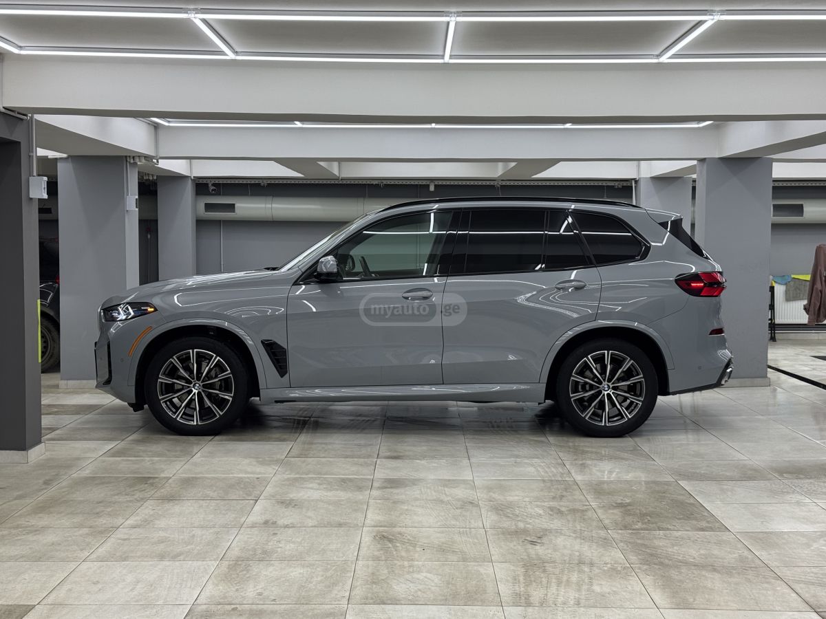 BMW  — миниатюра 7