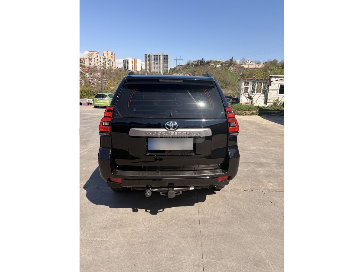 Toyota Land Cruiser Prado - фото 4