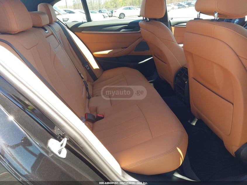 BMW 540 I XDRIVE 2023 — миниатюра 7