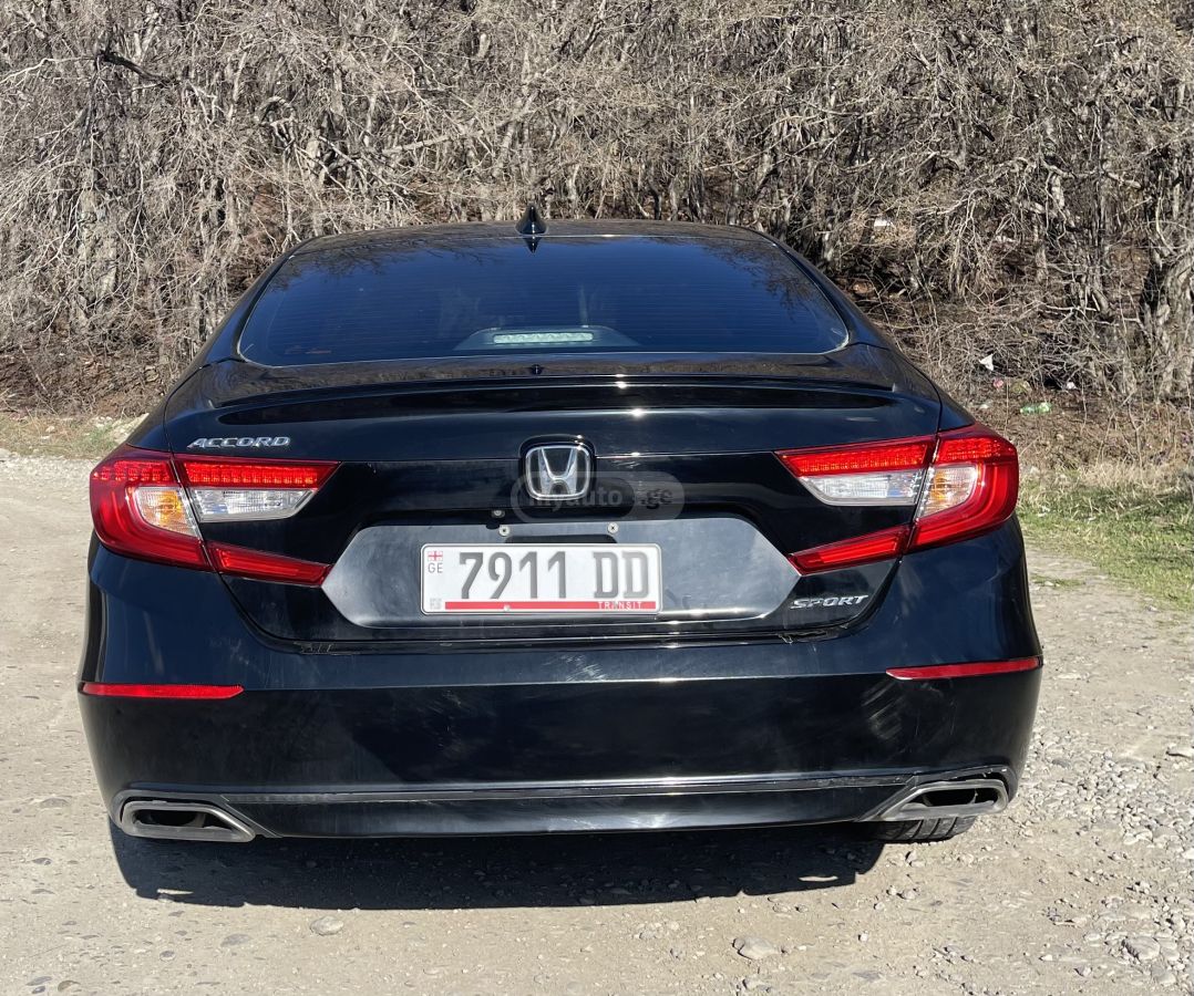 Honda Accord - фото 3