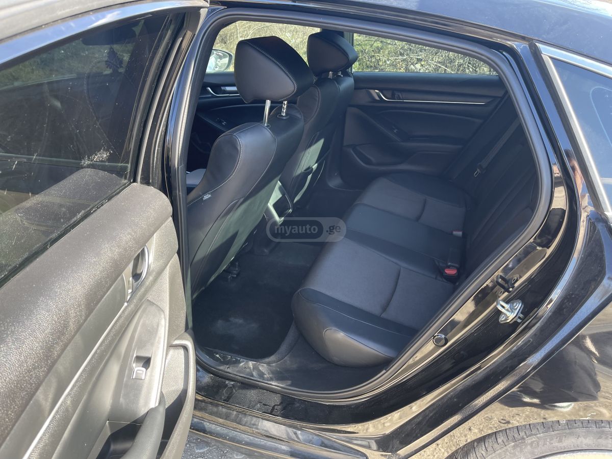 Honda Accord - фото 7
