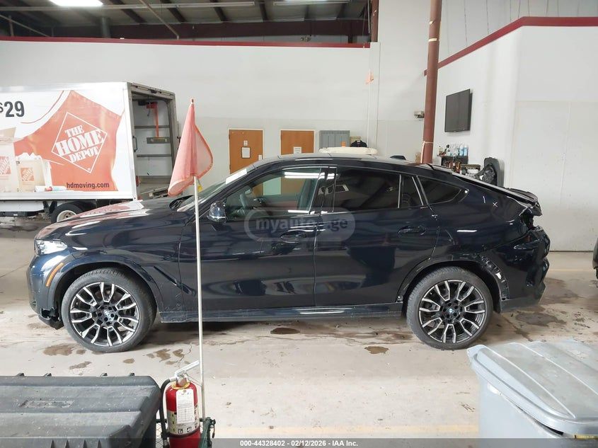 BMW X6 2025 — миниатюра 14