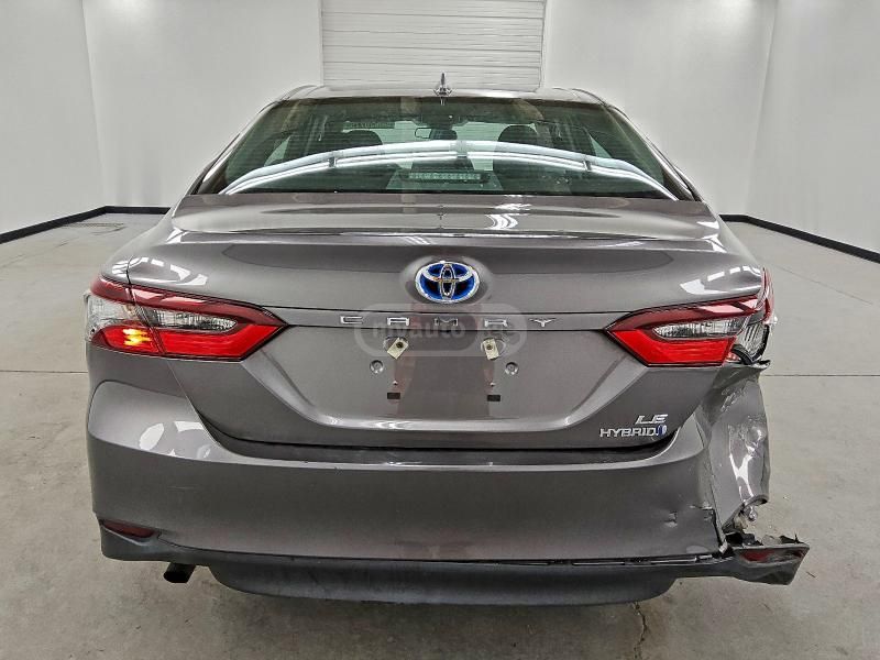 Toyota Camry - фото 10