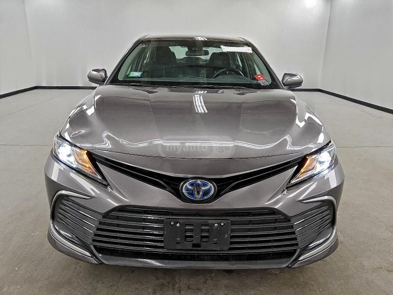 Toyota Camry - фото 9