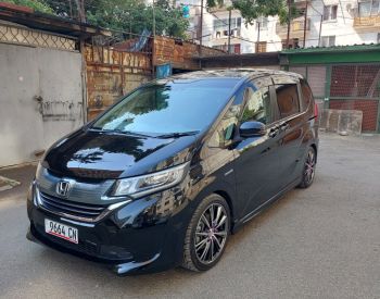 HondaFreed2017
