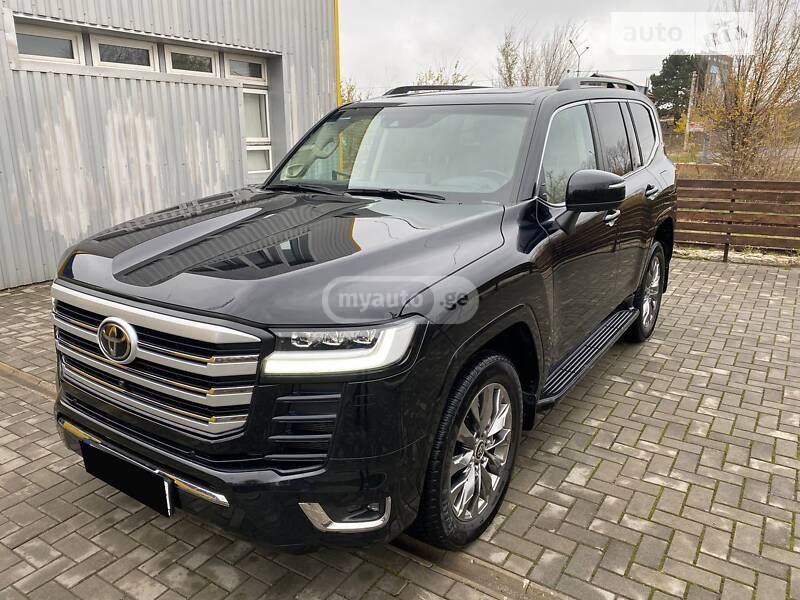 Toyota Land Cruiser - фото 1