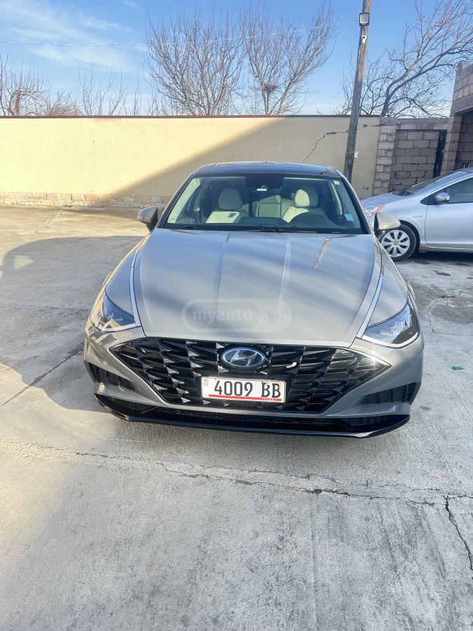 Hyundai Sonata - фото 1