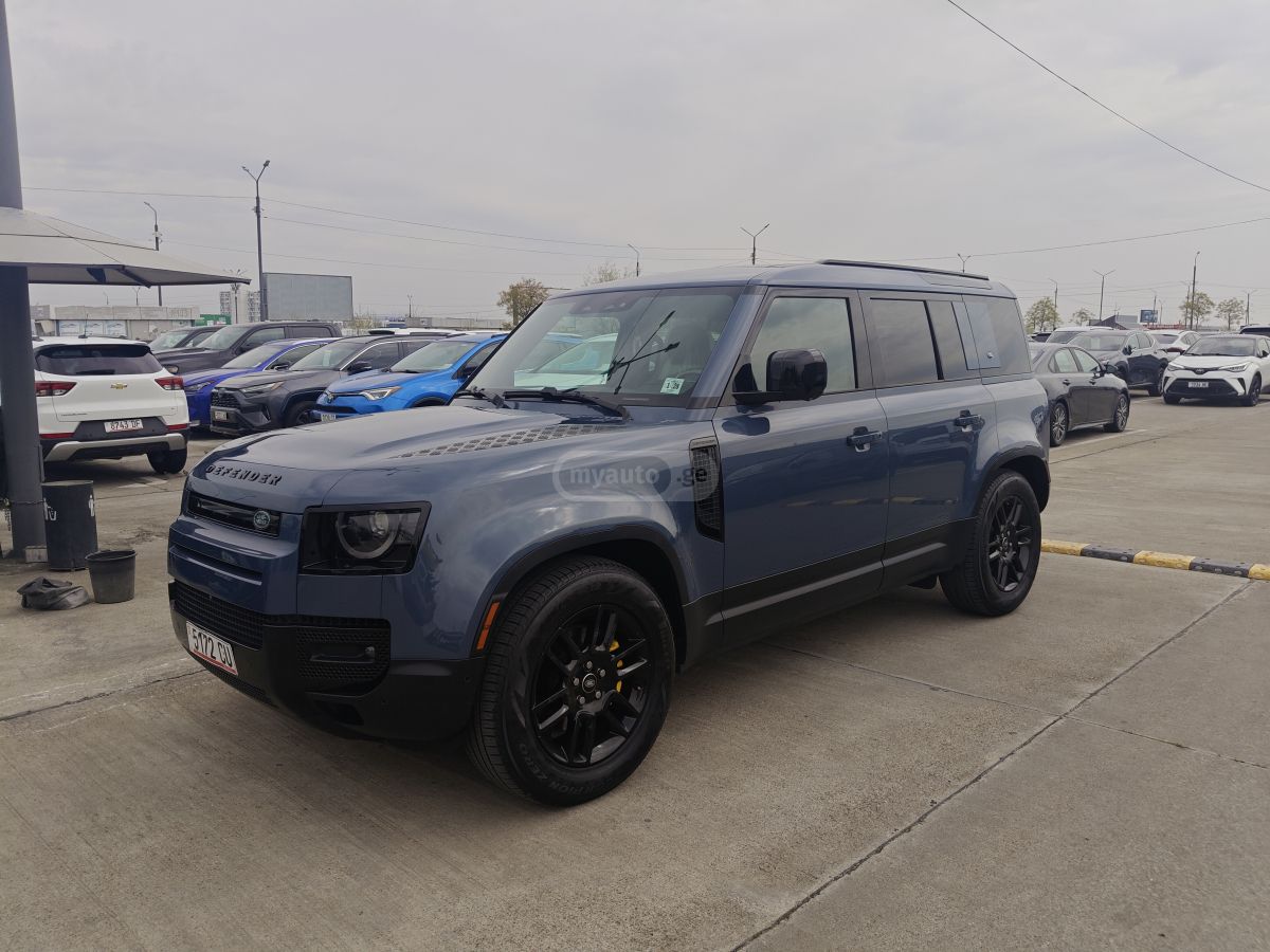 Land Rover Defender 110 S P300 2023 — миниатюра 1
