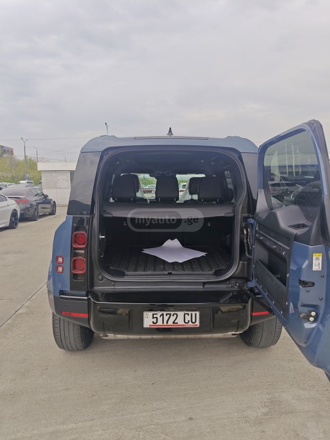 Land Rover Defender 110 S P300 2023 — миниатюра 6