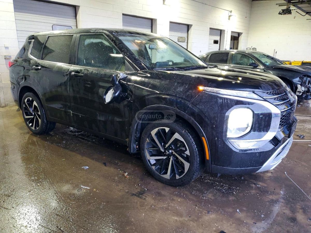 Mitsubishi Outlander 2025 — миниатюра 1