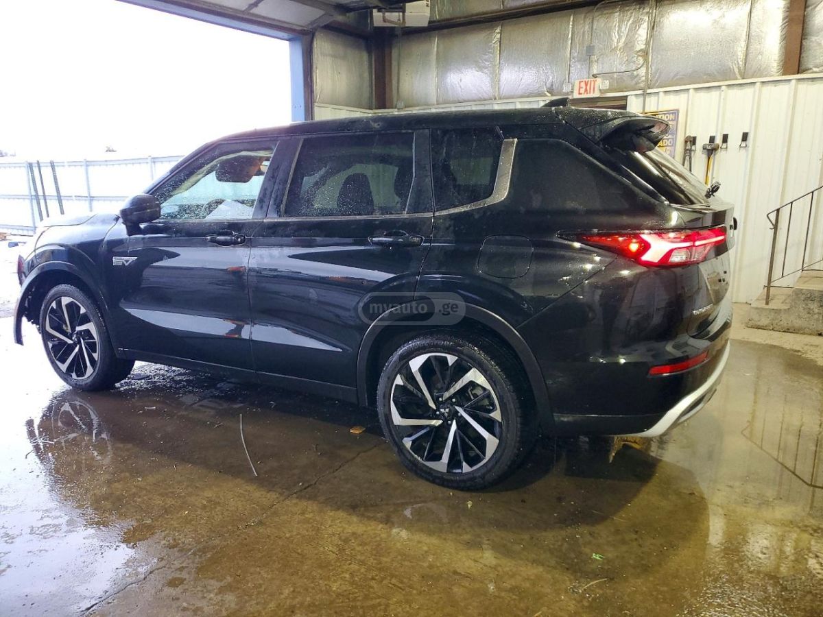 Mitsubishi Outlander 2025 — миниатюра 11