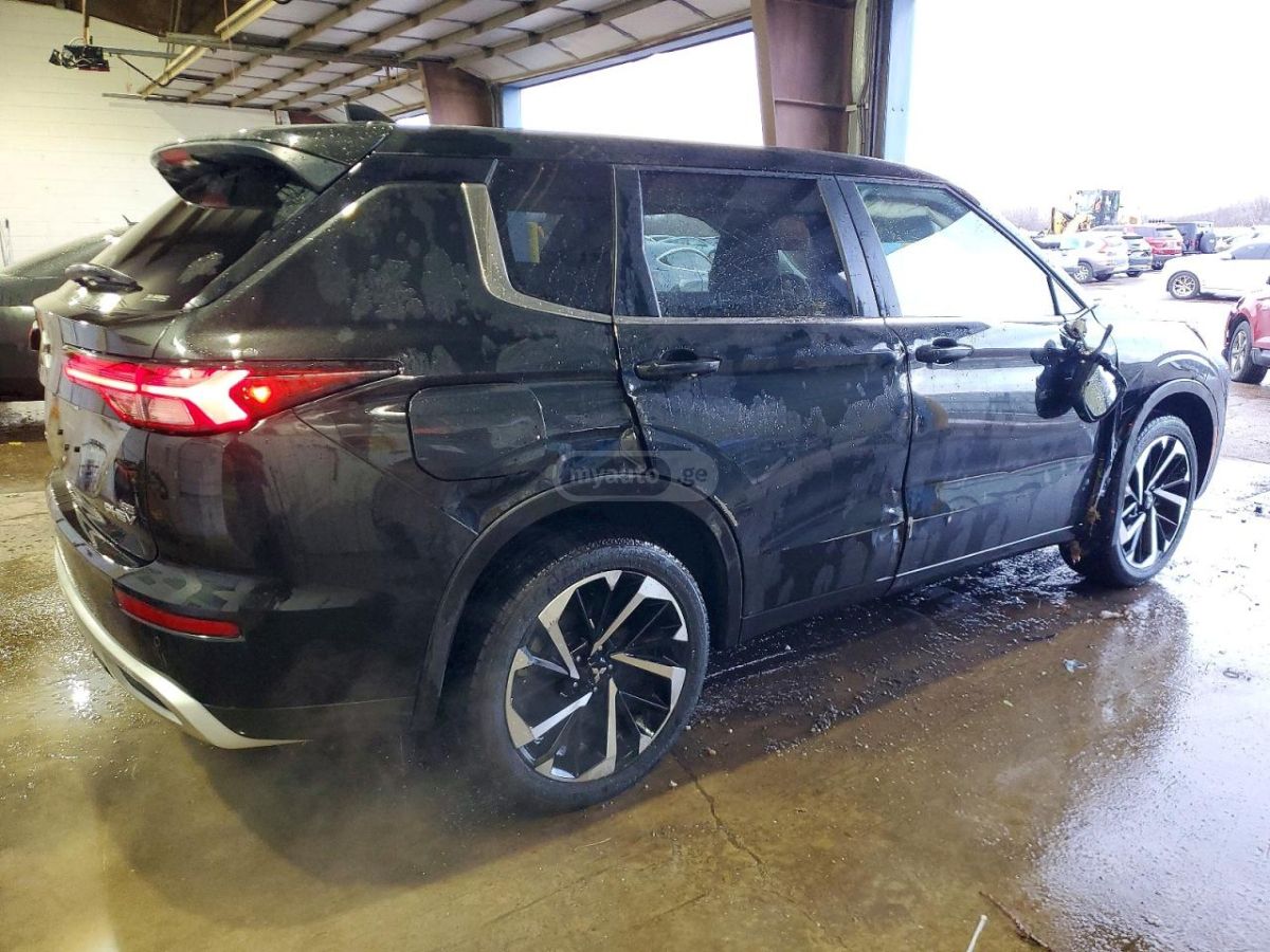 Mitsubishi Outlander 2025 — миниатюра 3