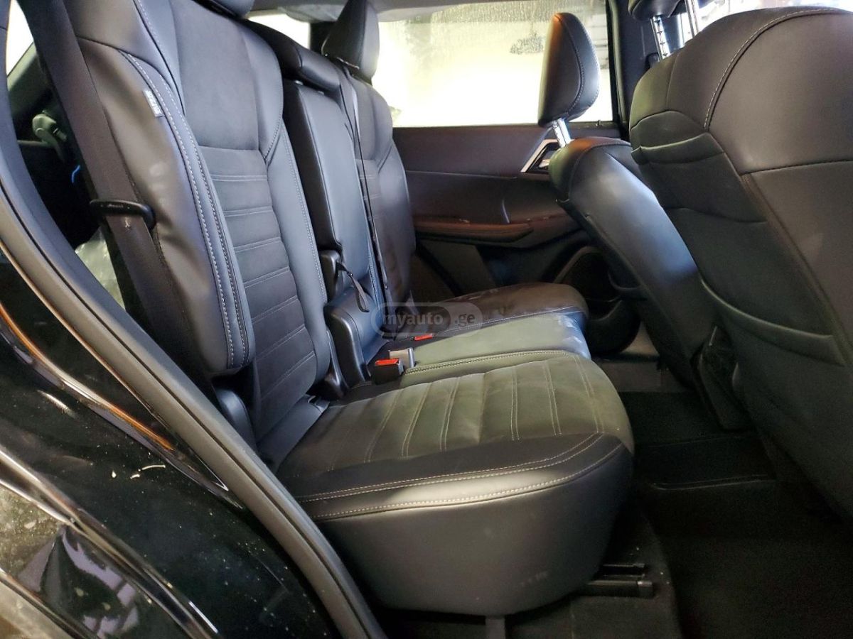 Mitsubishi Outlander 2025 — миниатюра 7