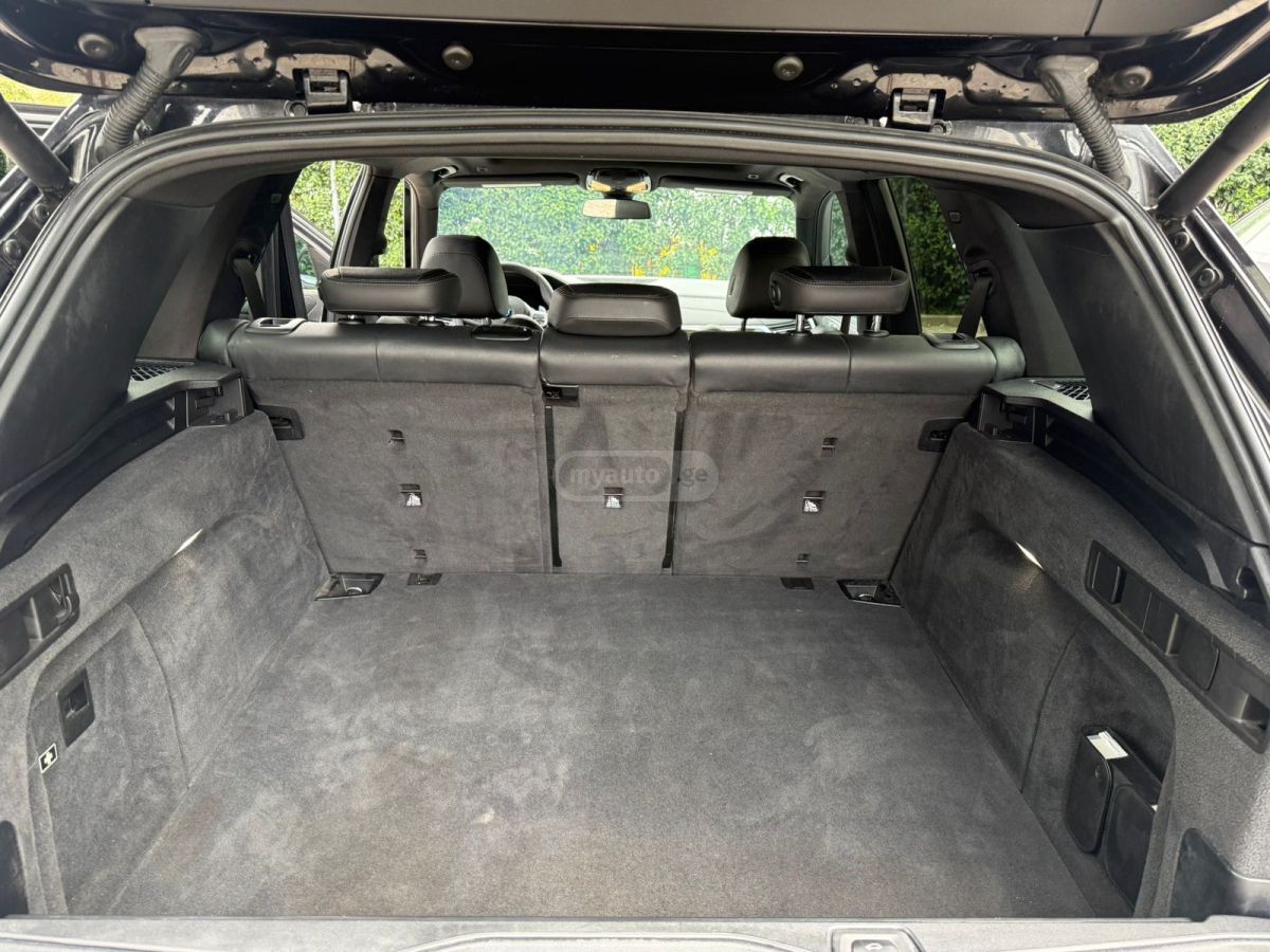 BMW X5 - фото 8
