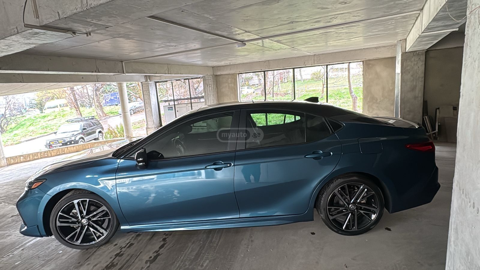 Toyota Camry - фото 12