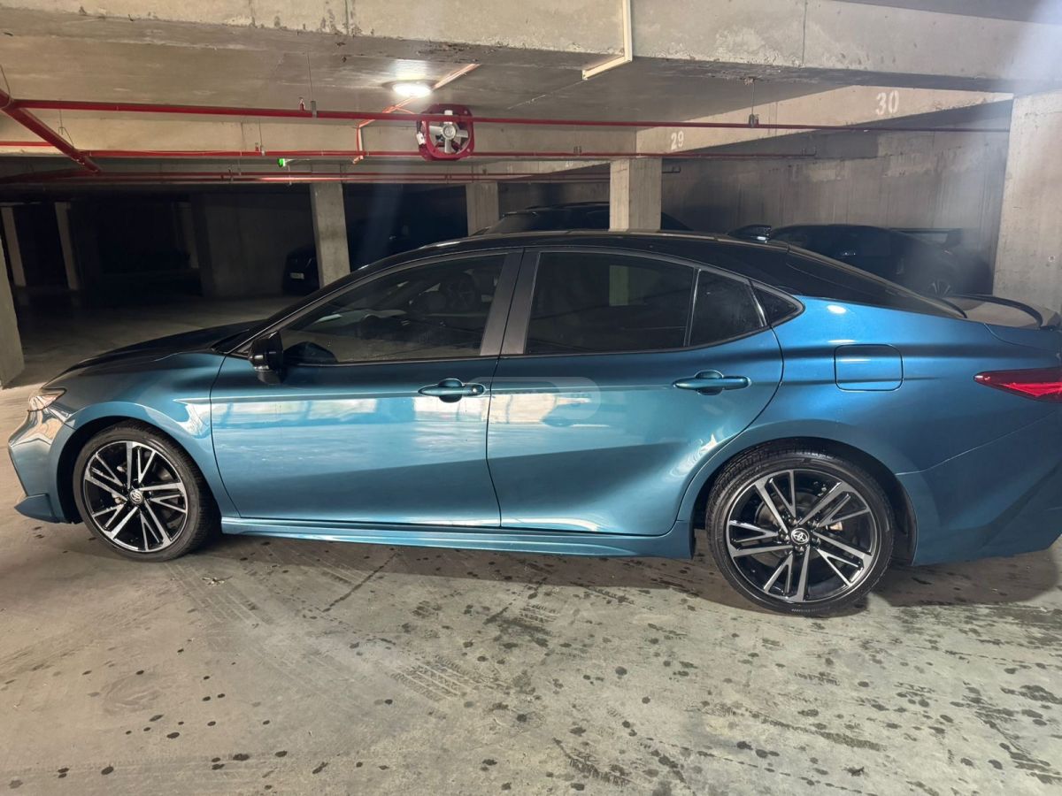 Toyota Camry - фото 9