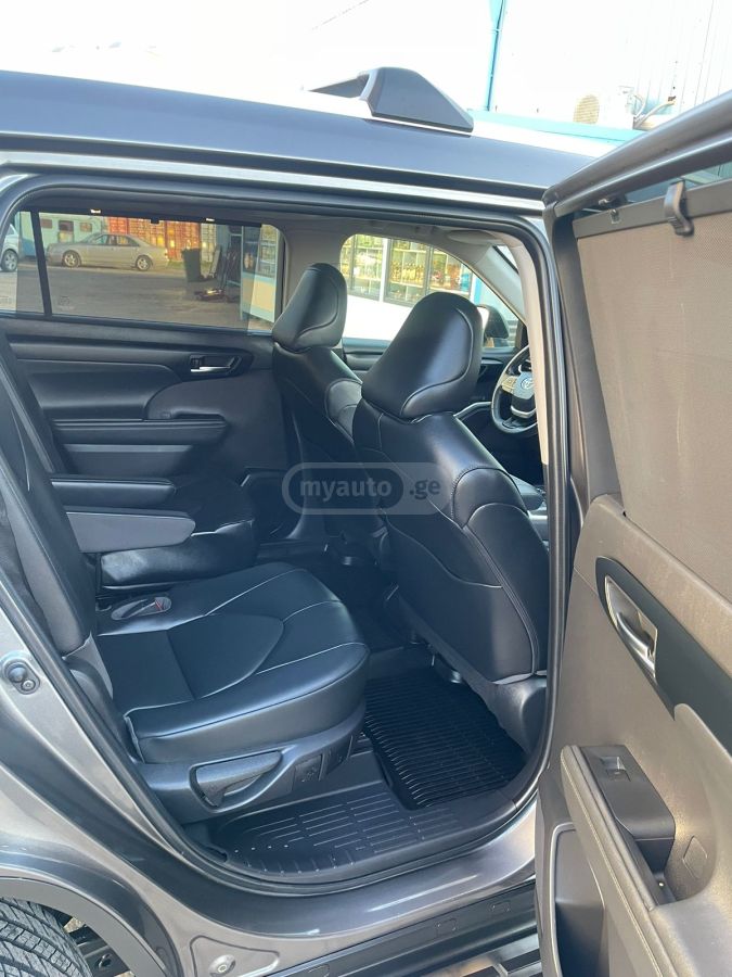 Toyota XLE 4dr All-Wheel Drive Automa — миниатюра 14