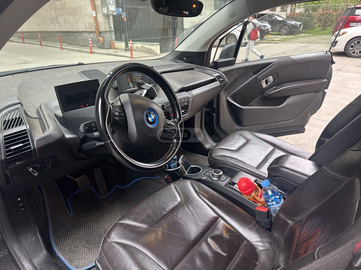 BMW I3 - фото 11