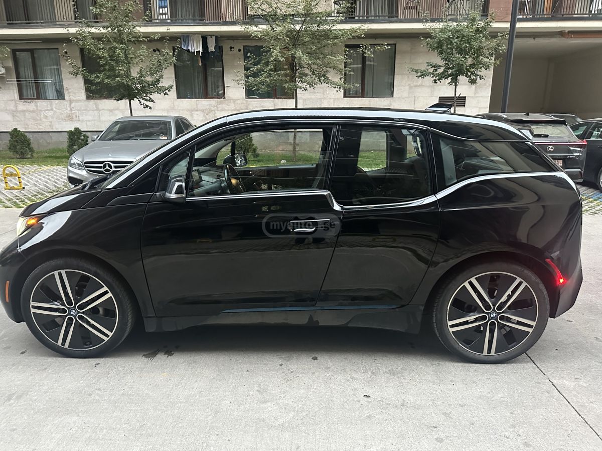 BMW I3 - фото 8