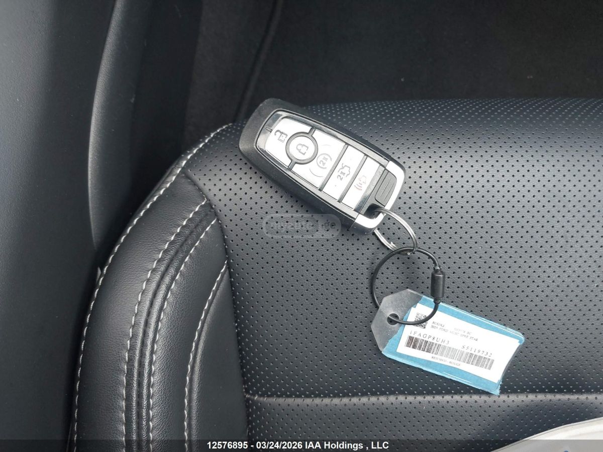 Ford Mustang 2025 — миниатюра 12