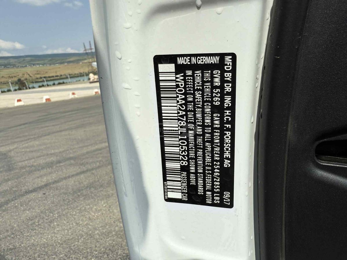 Porsche Panamera - фото 3