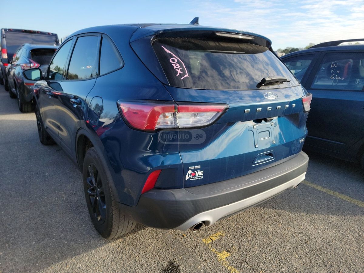 Ford Escape - фото 6