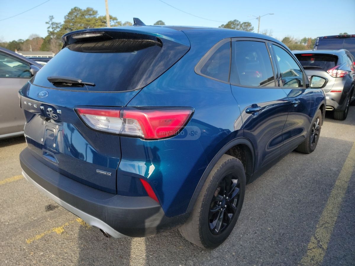 Ford Escape - фото 9