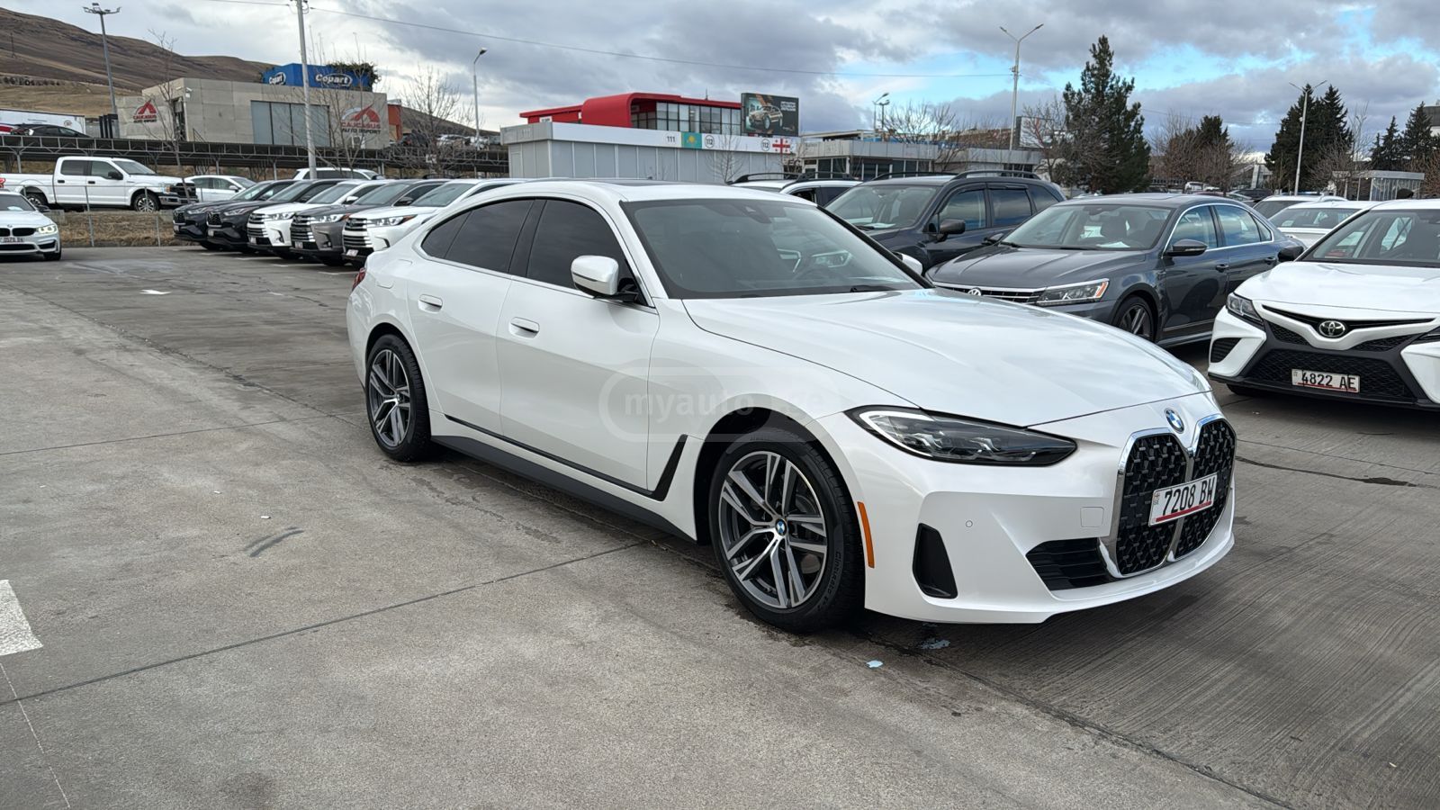 BMW 430 Grand coupe 2024 — миниатюра 15