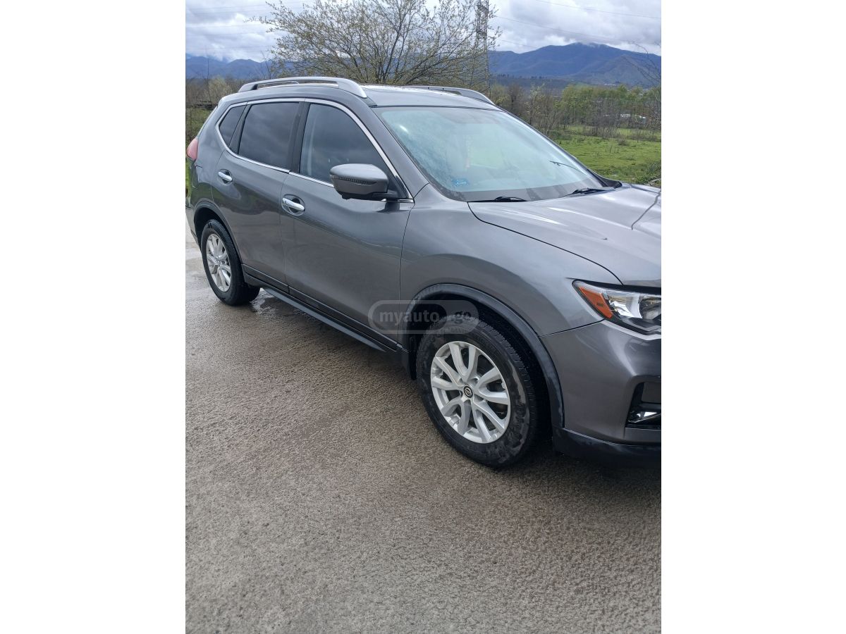 Nissan Rogue - фото 1