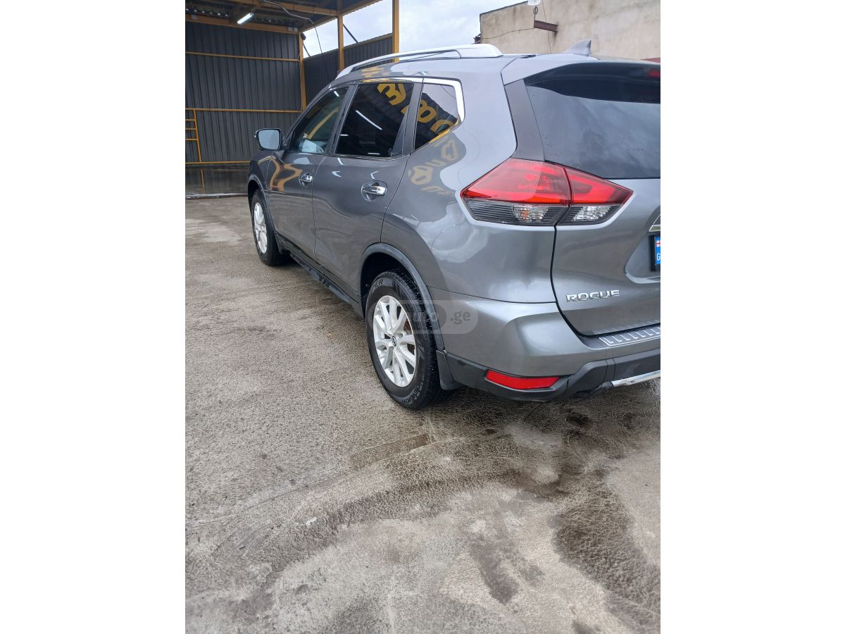 Nissan Rogue - фото 8