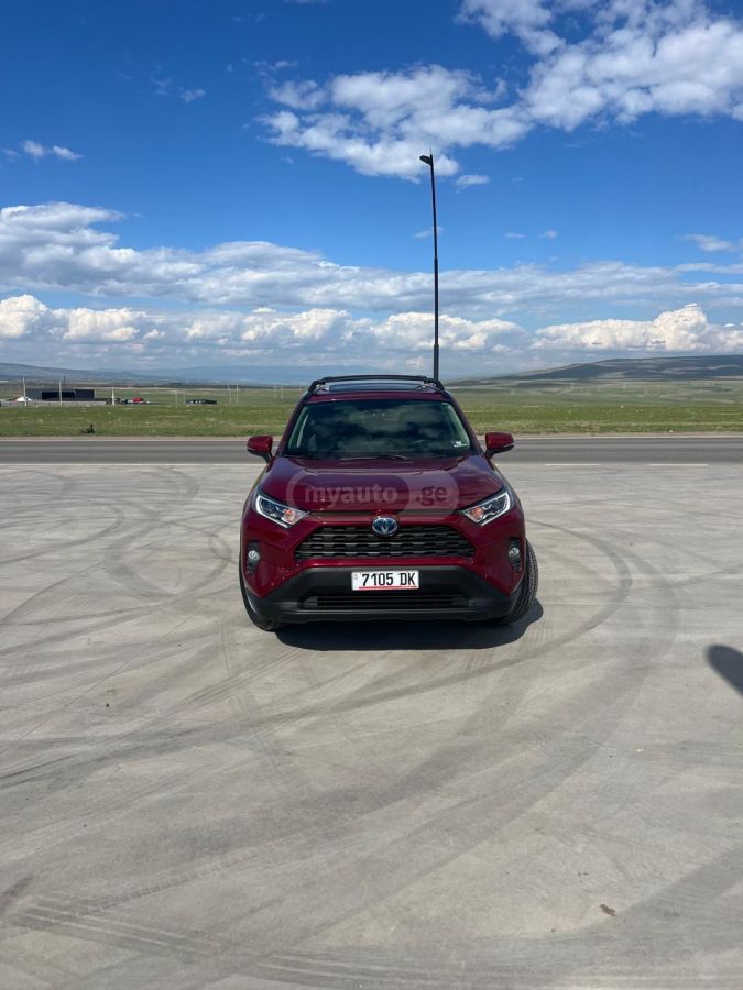 Toyota RAV 4 - фото 2