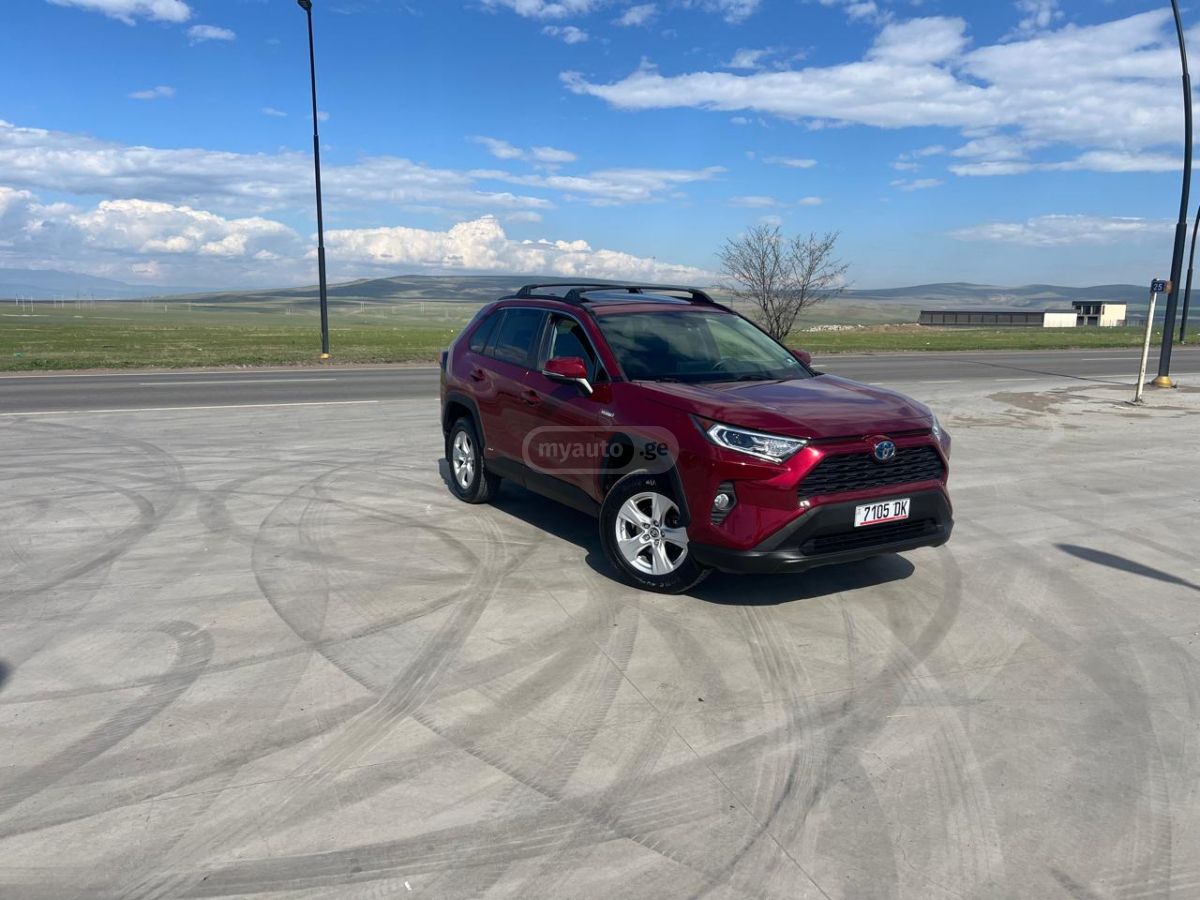 Toyota RAV 4 - фото 3