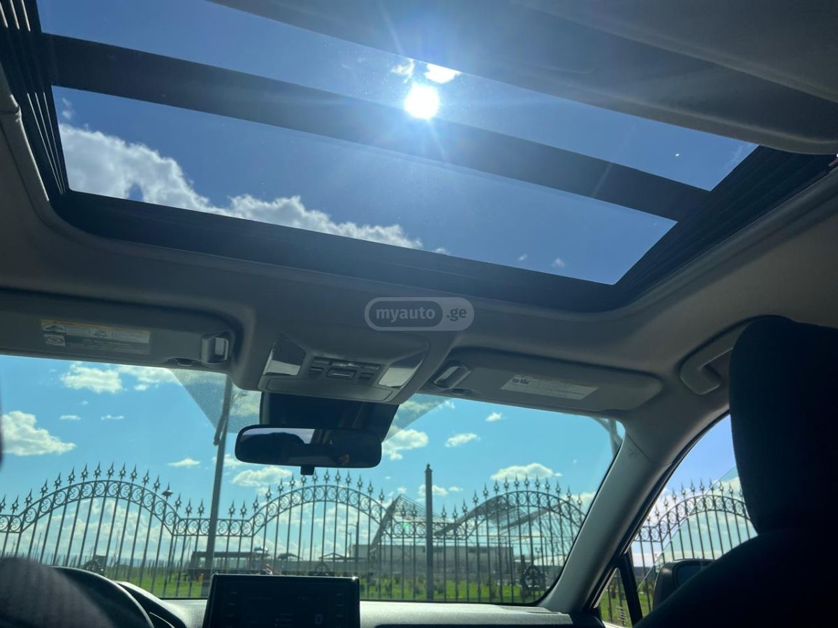 Toyota RAV 4 - фото 9