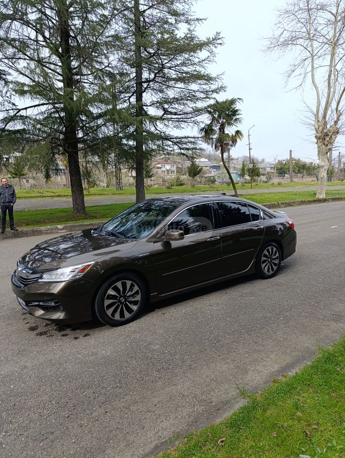 Honda Accord - фото 2