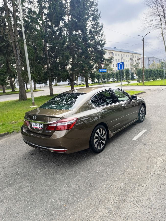 Honda Accord - фото 4