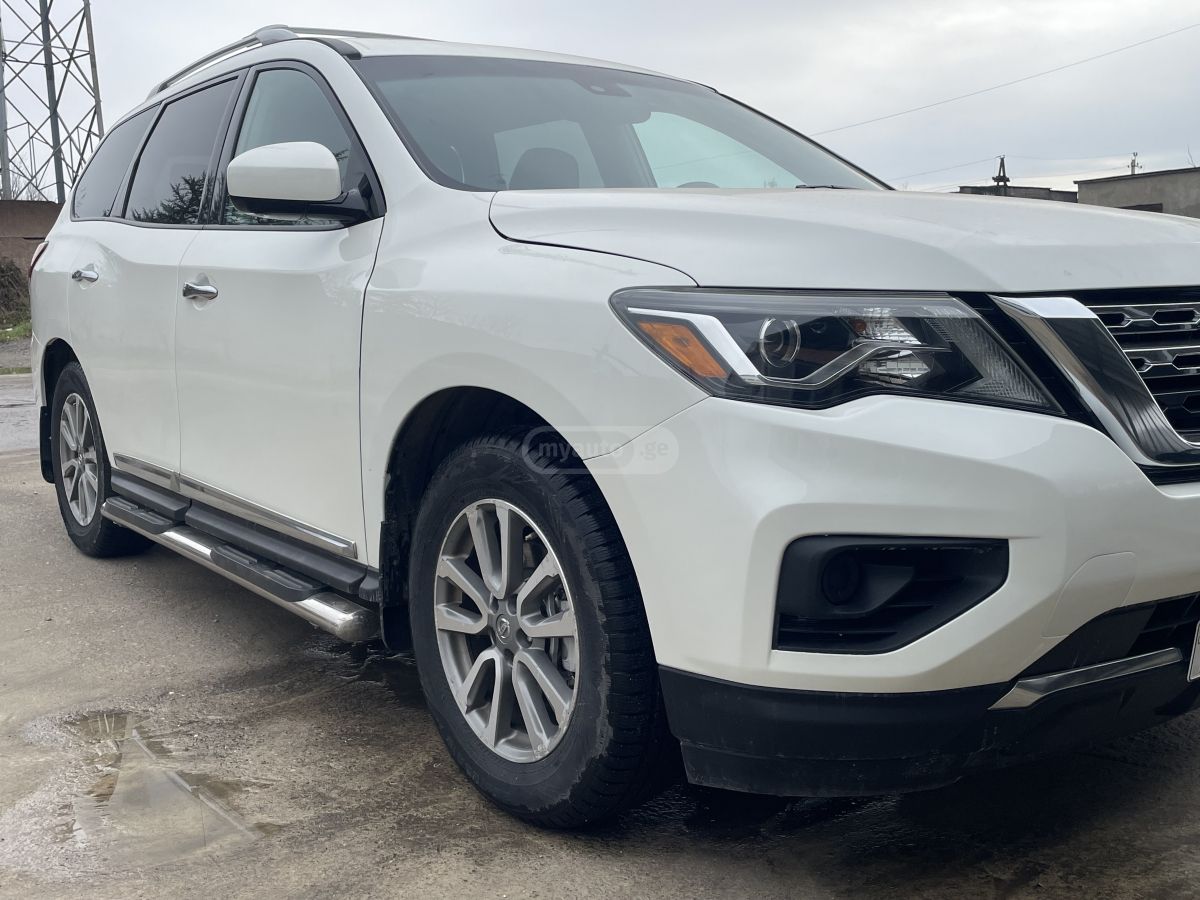 Nissan Pathfinder - фото 5