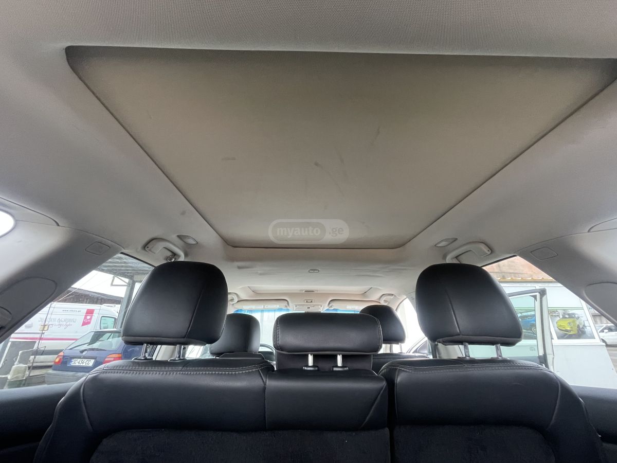 Nissan Pathfinder - фото 8