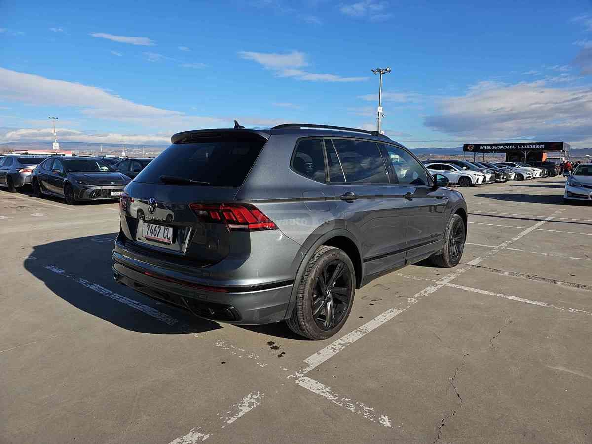 Volkswagen Tiguan 2023 — миниатюра 6