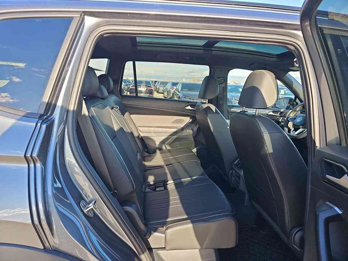 Volkswagen Tiguan 2023 — миниатюра 9